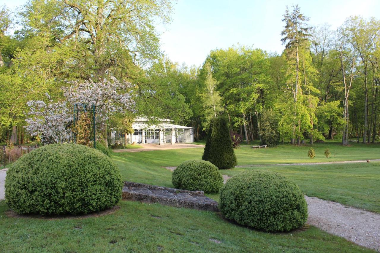 Chateau De La Cour Senlisse Екстериор снимка