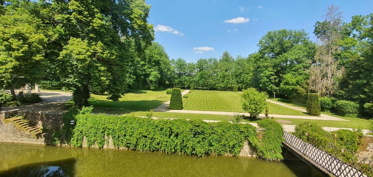 Chateau De La Cour Senlisse Екстериор снимка