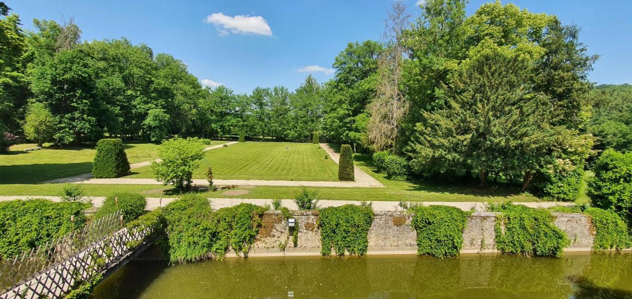 Chateau De La Cour Senlisse Екстериор снимка